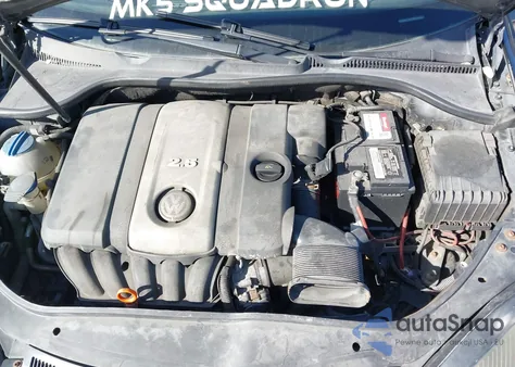 2005 Volkswagen Jetta 2.5 from USA, damaged, VIN 3VWDG71K15M634960